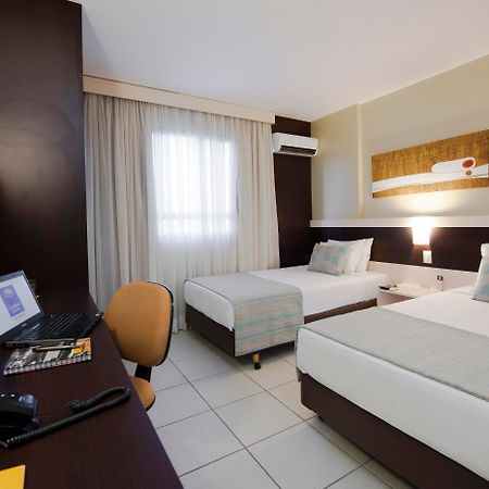 Comfort Hotel Goiânia Dış mekan fotoğraf