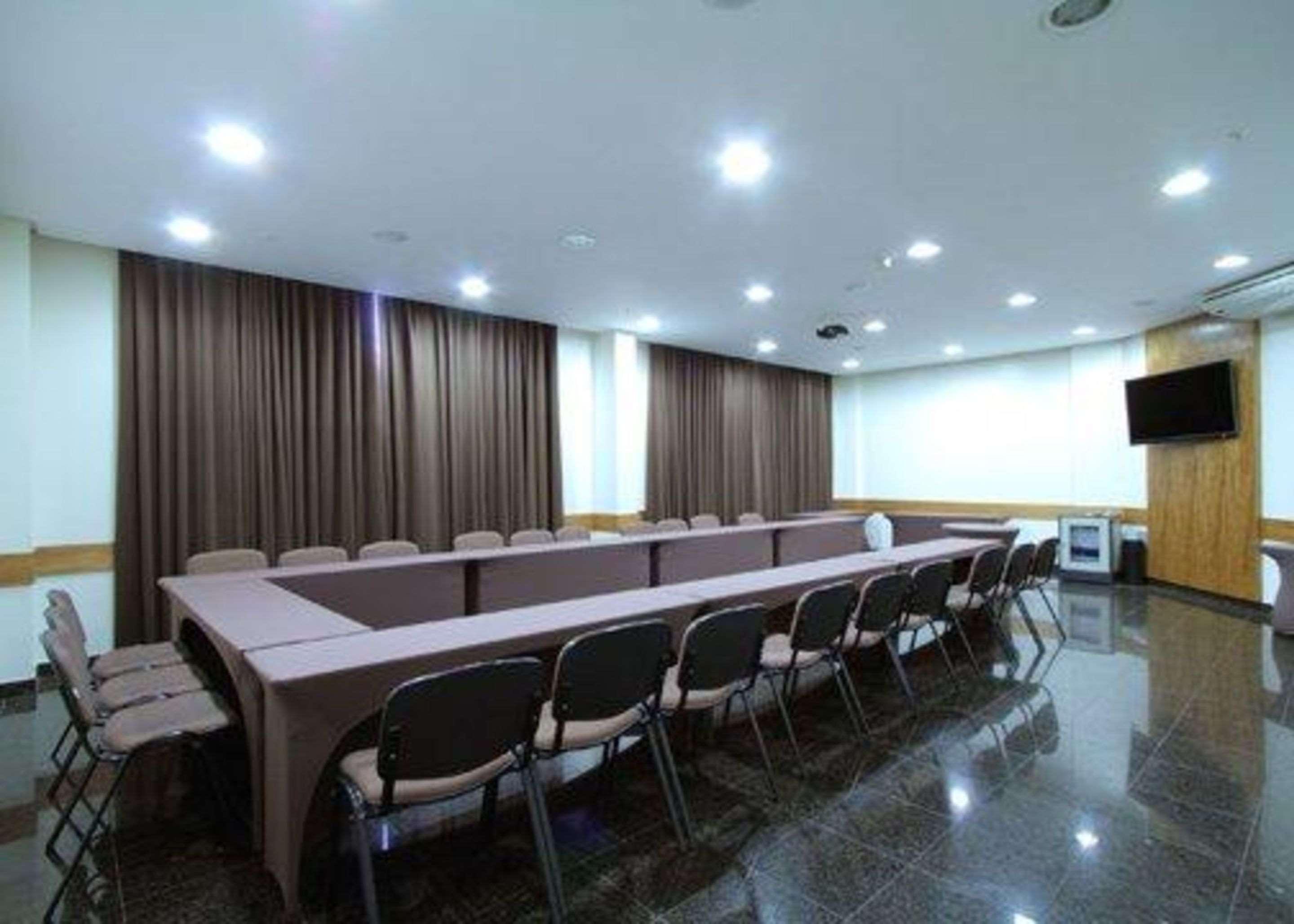 Comfort Hotel Goiânia Dış mekan fotoğraf